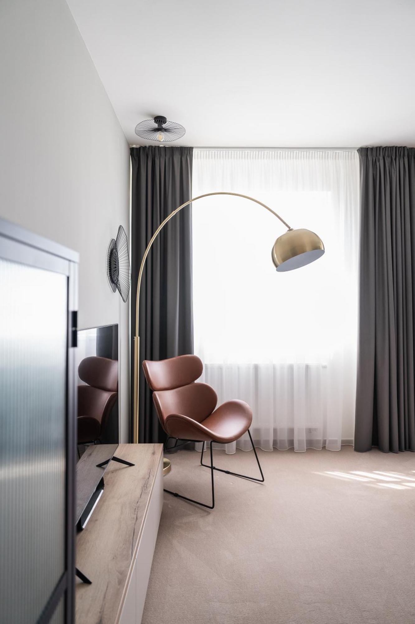 Apartments By Prague City Golf Exteriör bild